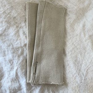 ORSEUND IRIS WRIST CUFFS WITH THUMB SLITS!